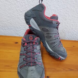 Zapatillas de trekking Merrell